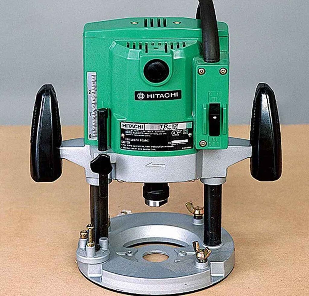 TR 2 HITACHI ROUTER MACHINE