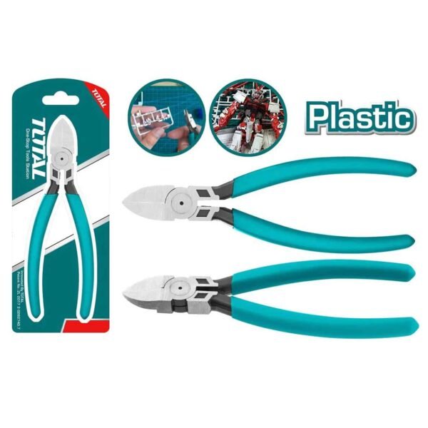 Plastic cutting plier